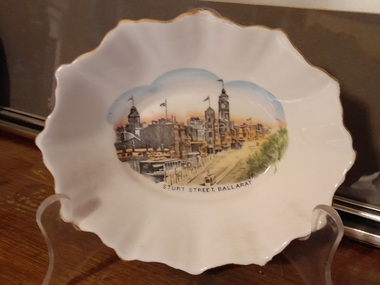 Decorative object - Porcelain Dish, Ballarat Souvenir sweetmeat dish