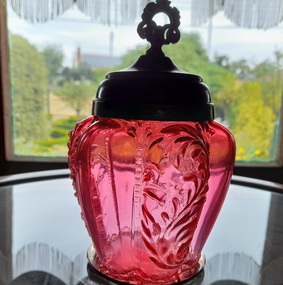 Functional object - Sugar bowl, Cranberry glass sugar bowl