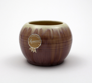 Ceramic, Premier Pottery, Earthenware 'Remued' globe-shaped bowl, brown / blue, 1941-1955