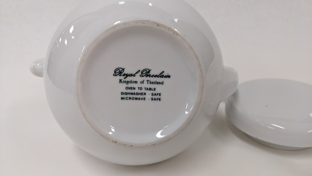 Image of base of teapot with makers mark
