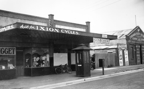 Shops along Nepean Highway, Moorabbin