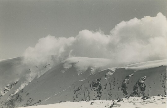 Cairn Gully and West Peak, Mt Bogong