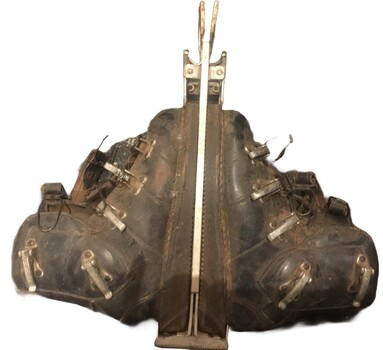 Black leather Tyrol ski boots 