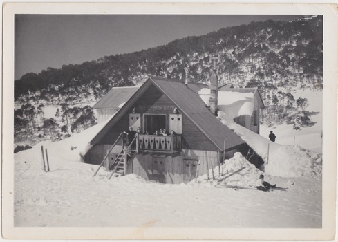 Snow Crystal  Inn 1964 with visitors on the balcony.