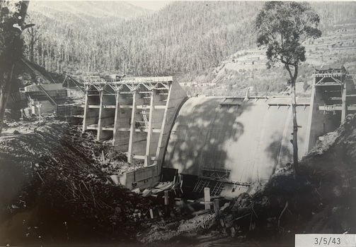 Construction of dam wall, 3 May 1943