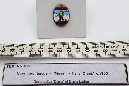 Nissen Falls Creek Badge with sign