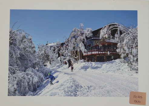 Back Cover - Astra in heavy snow