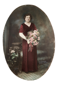 Photograph - Portrait, Vincent Kelly, Mrs F.C. Niemann Mayoress 1932 - 33