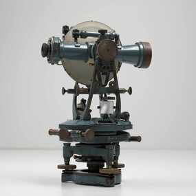 Instrument - Theodolite, Cooke, Troughton & Simms, c 1940