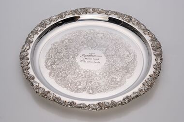 Decorative object - Silver Platter, Ranleigh Pty Ltd, Moomba Award, c 1985