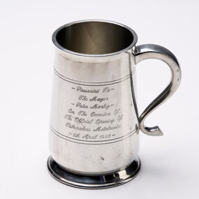 Decorative object - Corporate Gift :: Pewter Tankard, Selmark, 1990