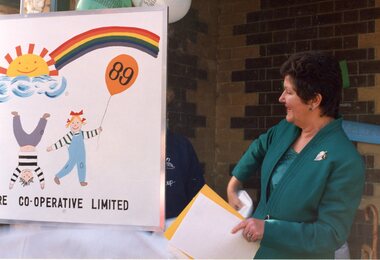 Photograph - KNH Item 5_4_008, Opening of KNH Upstairs Extension 1992 - Victorian Premier Joan Kirner unveiling sign