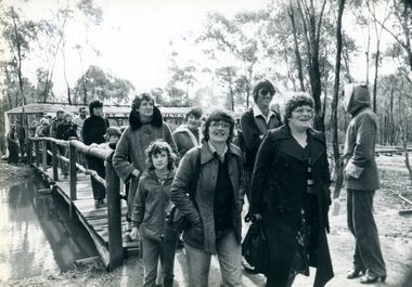 Photograph - KNH Item 5_5_001, Women and childen at first DOXA camp 1980