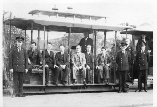 Black and White - group cable tram employees Clifton Hill Oct. 1940