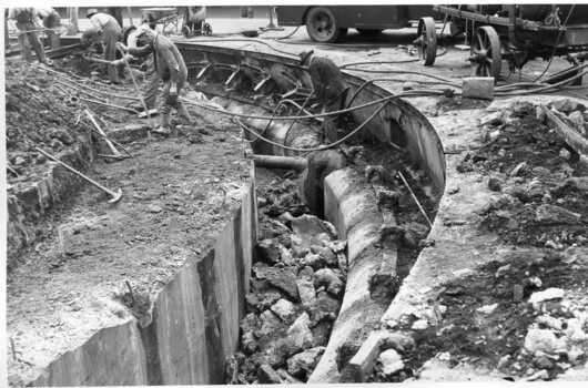 Photograph - Black and White - demolishing cable tram track Smith and Gertrude Streets 1954/55