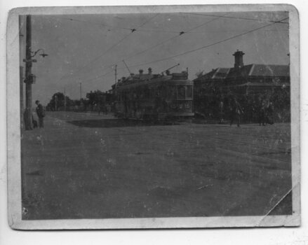 Photograph - HTT Tram 15 at Glenferrie and Riversdale Roads 1916-1920