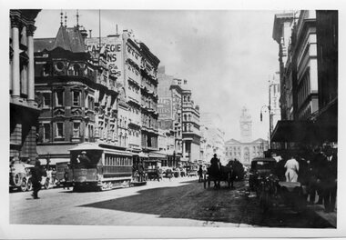 Black and White - Elizabeth Street looking south from