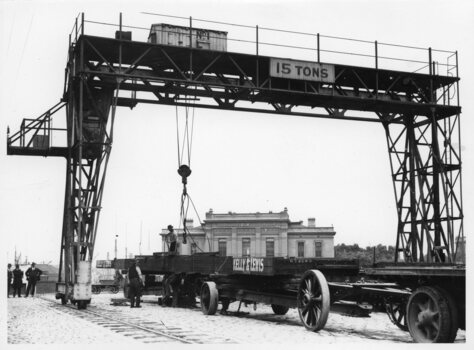 Photograph - Unloading a bridge beam ex Kelly & Lewis