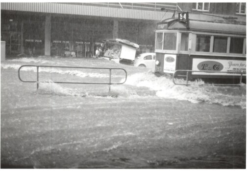 Photo show the severity of the flooding in Elizabeth St