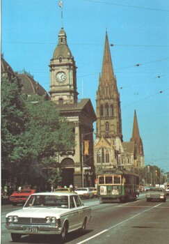 Postcard - Swanston St with Melbourne Town Hall