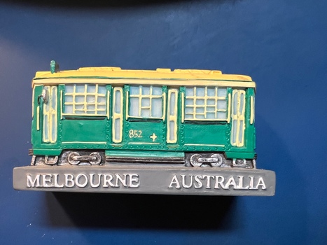 Model tram - No. 852