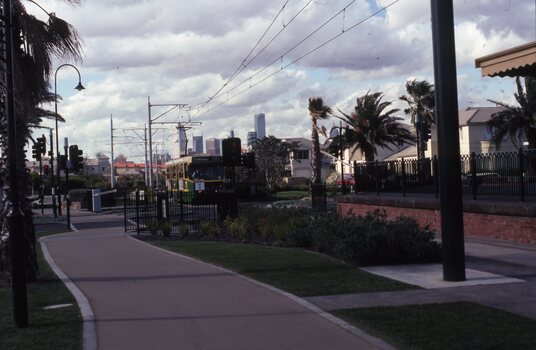 Tram 280 arriving Port Melbourne