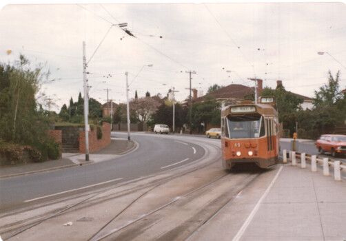 Colour photograph - Z1 49 Riversdale Rd Hawthorn