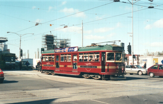 SW6 888, City Circle, westbound.