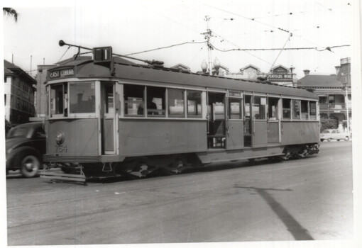 Black and white photograph - W5 754 at Beaconsfield Parade terminus