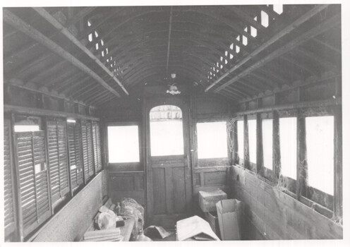 Black and White  - cable trailer 153 near St Arnuard