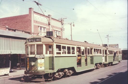 The two trams at Footscray Station