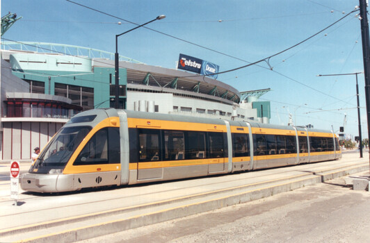 Colour print - Porto Portugal Euro Tram 018 - Docklands