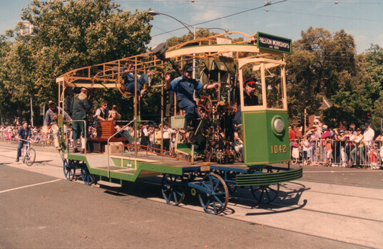 Pedal Tram - 1042