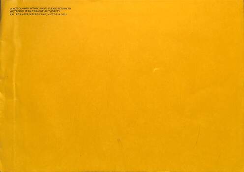 Large brown paper envelope without The Met logo.