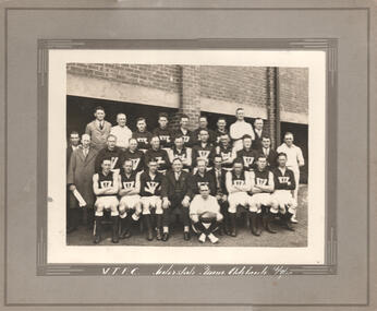 "VTFC Interstate Teams Adelaide" 1930