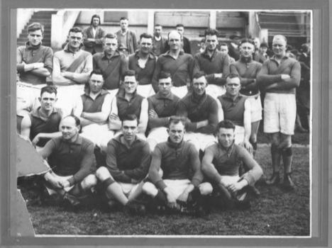 Brighton - Glen Huntly V Clifton Hill team photograph