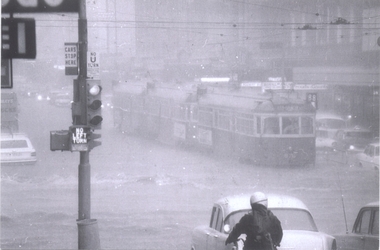 CBD Melbourne in 17 Feb. 1972 - floods