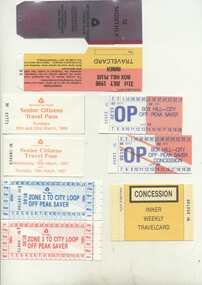 Set of  20 The Met travel cards
