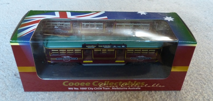 Model of Melbourne City Circle tram No. 1000