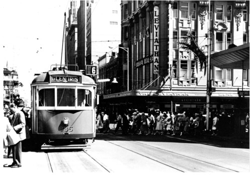 Tram 835 Swanston St