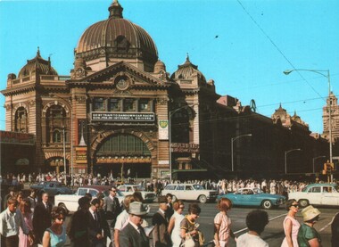 "Flinders Street Station"