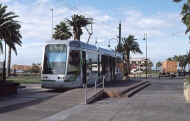 Slide, David Verrier, 5/02/2002 12:00:00 AM