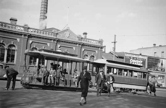 Cable Tram - Nicholson St at Gertrude St.