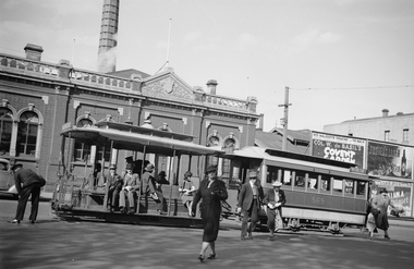 Cable Tram - Nicholson St at Gertrude St.