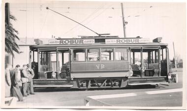 VR tram No. 7 at the Elwood depot