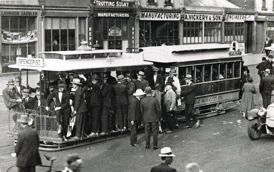 Cable trams - Bridge Road, Richmond Races 