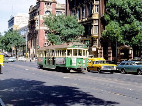 W2 510 east bound in Collins St,