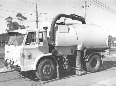 Photograph - Set of 3 Black & White Photograph/s, Melbourne & Metropolitan Tramways Board (MMTB), 1974