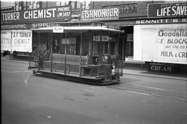 Negative, Wal Jack, 22/3/1940?