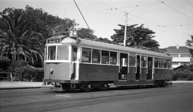 tram 800 St Kilda Esplanade